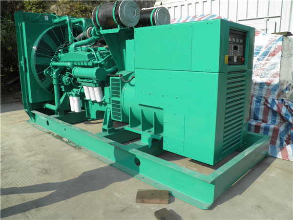 麻阳出租发电机 发电机组厂家:柴油发电机组的控制屏的作用是什么?