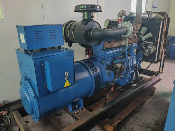麻阳100kW柴油发电机组使用多级机油有哪些优缺点?